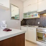 1 Bedroom Amazing In *