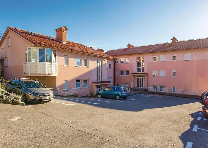 1 Bedroom Amazing In Διαμέρισμα *